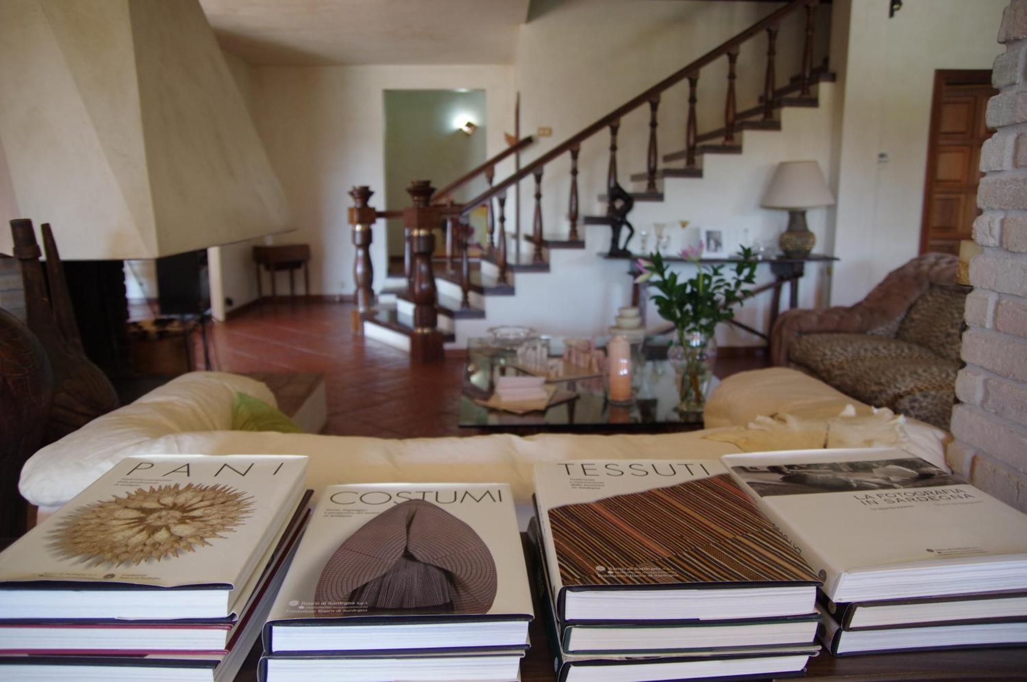 A Casa Di Angela B&B Carbonia Bagian luar foto