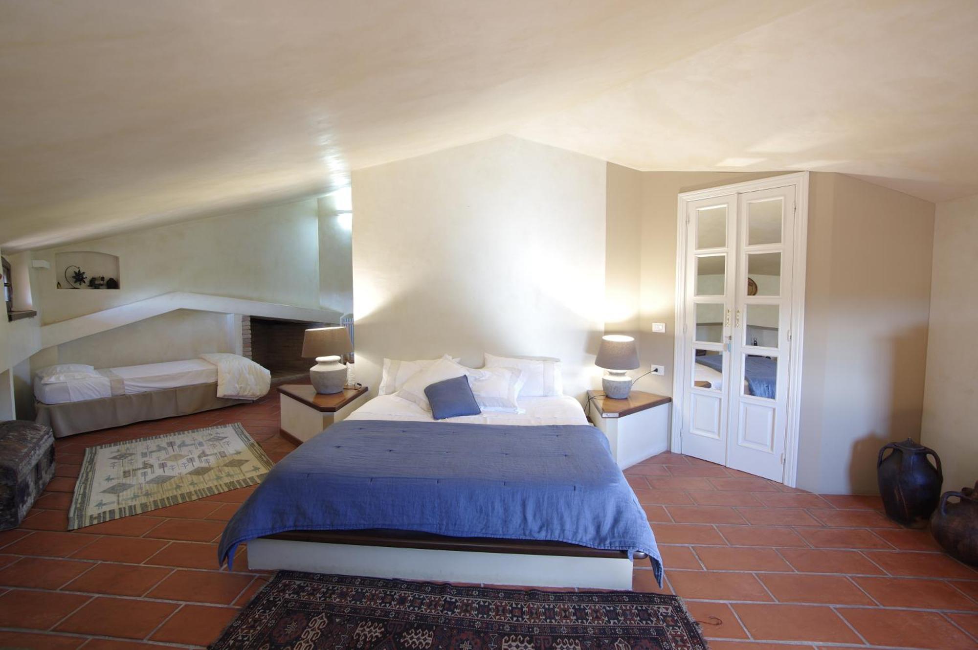 A Casa Di Angela B&B Carbonia Bagian luar foto