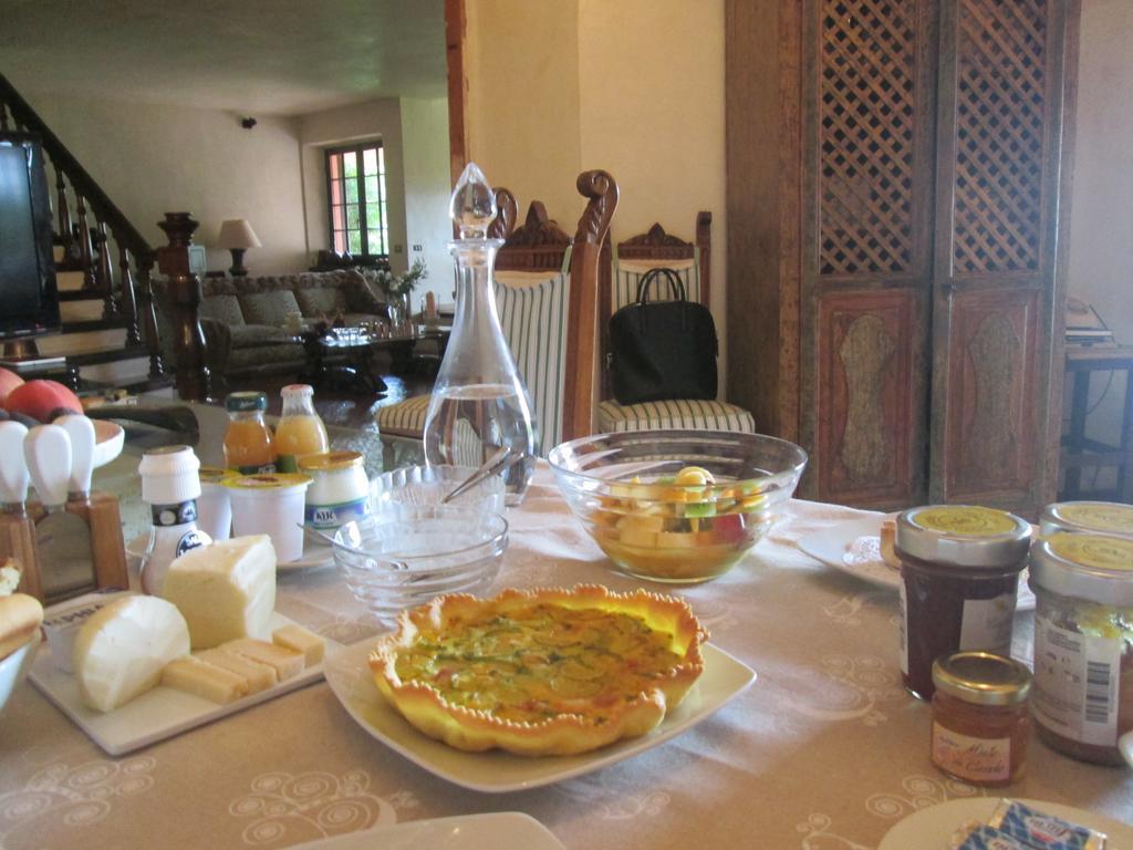 A Casa Di Angela B&B Carbonia Bagian luar foto